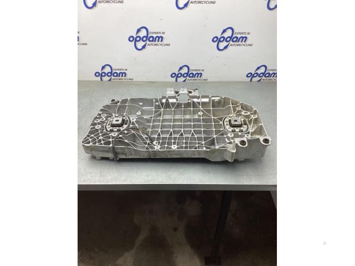 Gebruikte Subframe BMW IX1 Prijs € 350,00 Margeregeling aangeboden door Gebr Opdam B.V.