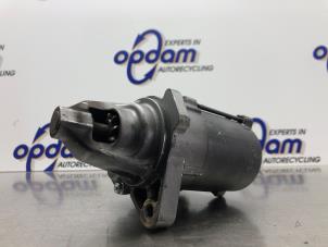 Gebruikte Startmotor Daihatsu Sirion 2 (M3) 1.0 12V DVVT Prijs € 63,00 Margeregeling aangeboden door Gebr Opdam B.V.