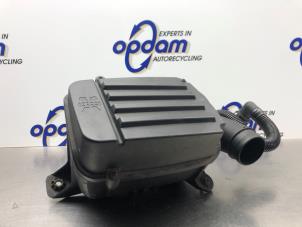 Gebruikte Luchtfilterhuis Seat Leon (1P1) 1.6 Prijs € 45,00 Margeregeling aangeboden door Gebr Opdam B.V.