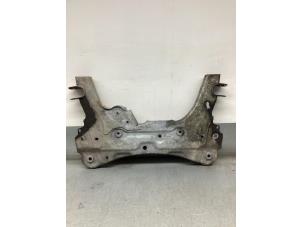 Gebruikte Subframe Mercedes Citan (415.6) 1.5 108 CDI Euro 6 Prijs € 121,00 Inclusief btw aangeboden door Gebr Opdam B.V.