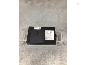Gebruikte Bluetooth module BMW 1 serie (F20) 125i 2.0 16V Prijs € 75,00 Margeregeling aangeboden door Gebr Opdam B.V.
