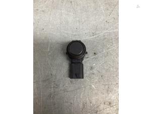 Gebruikte PDC Sensor BMW 1 serie (F20) 125i 2.0 16V Prijs € 25,00 Margeregeling aangeboden door Gebr Opdam B.V.