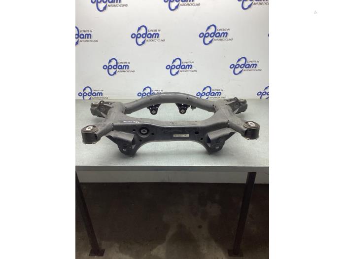 Gebruikte Subframe BMW 1 serie (F20) 125i 2.0 16V Prijs € 100,00 Margeregeling aangeboden door Gebr Opdam B.V.
