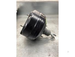 Gebruikte Rembooster BMW 1 serie (F20) 125i 2.0 16V Prijs € 75,00 Margeregeling aangeboden door Gebr Opdam B.V.