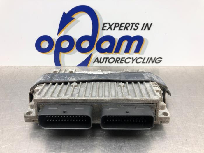 Gebruikte Computer Motormanagement Renault Laguna II (BG) 1.8 16V Prijs € 90,00 Margeregeling aangeboden door Gebr Opdam B.V.
