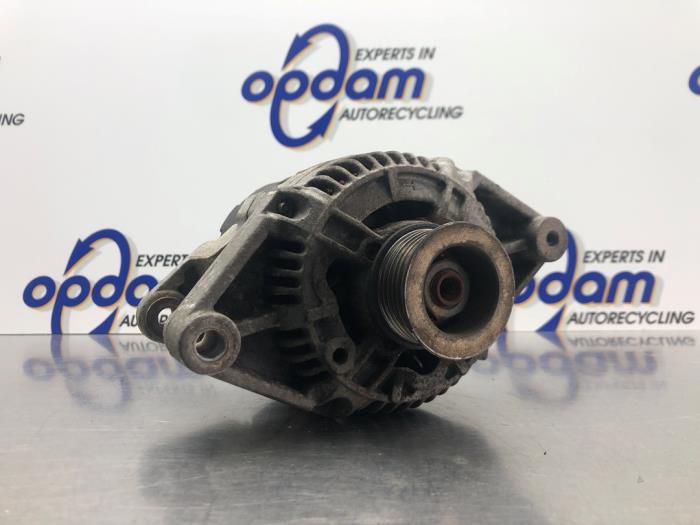 Gebruikte Dynamo Opel Corsa B (73/78/79) 1.4i Prijs € 32,00 Margeregeling aangeboden door Gebr Opdam B.V.