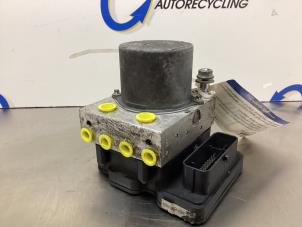 Gebruikte ABS Pomp Toyota Auris Touring Sports (E18) 1.2 T 16V Prijs € 405,00 Margeregeling aangeboden door Gebr Opdam B.V.