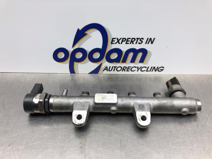 Gebruikte Brandstofdruk sensor Volkswagen Polo V (6R) 1.4 TDI 12V 90 Prijs € 158,00 Margeregeling aangeboden door Gebr Opdam B.V.