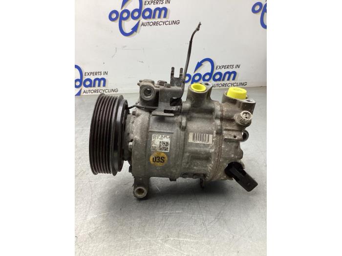 Gebruikte Pomp Airco Audi A4 Avant (B9) Prijs € 150,00 Margeregeling aangeboden door Gebr Opdam B.V.