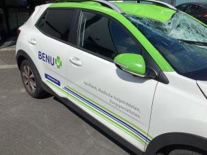 Gebruikte Deur 4Deurs rechts-voor Kia Stonic (YB) 1.0i T-GDi 12V Eco-Dynamics+ Prijs € 450,00 Margeregeling aangeboden door Gebr Opdam B.V.