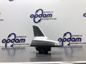 Gebruikte GPS Antenne Audi A3 Sportback (8VA/8VF) 1.4 TFSI 16V e-tron Prijs € 54,00 Margeregeling aangeboden door Gebr Opdam B.V.