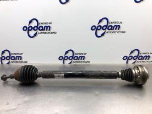 Gebruikte Aandrijfas rechts-voor Volkswagen Golf VII Variant (AUVV) 1.4 TSI 16V Prijs € 225,00 Margeregeling aangeboden door Gebr Opdam B.V.