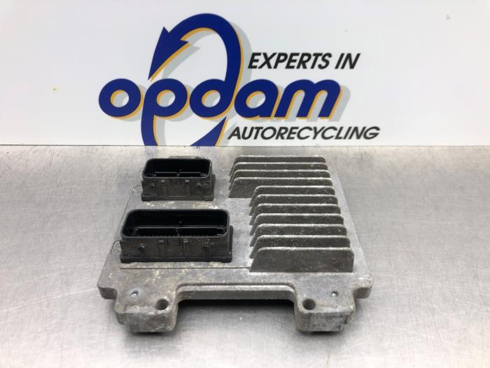 Gebruikte Computer Motormanagement Opel Corsa D 1.2 ecoFLEX Prijs € 125,00 Margeregeling aangeboden door Gebr Opdam B.V.