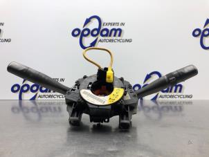 Gebruikte Licht + Raw Schakelaar Landrover Freelander Hard Top 2.0 td4 16V Prijs € 54,00 Margeregeling aangeboden door Gebr Opdam B.V.