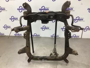 Gebruikte Subframe Opel Zafira (F75) 1.8 16V Prijs € 75,00 Margeregeling aangeboden door Gebr Opdam B.V.