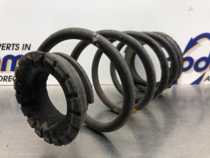 Gebruikte Schroefveer achter Alfa Romeo MiTo (955) 0.9 TwinAir Prijs € 18,00 Margeregeling aangeboden door Gebr Opdam B.V.