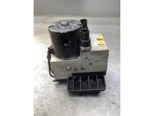 Gebruikte ABS Pomp Mercedes A (W168) 1.6 A-160 Prijs € 75,00 Margeregeling aangeboden door Gebr Opdam B.V.