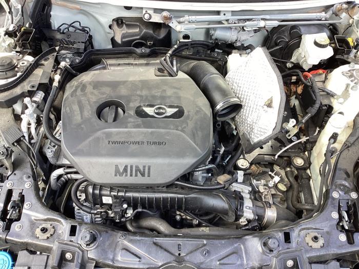 Gebruikte Versnellingsbak Mini Mini (F56) 1.2 12V One Prijs € 1.250,00 Margeregeling aangeboden door Gebr Opdam B.V.