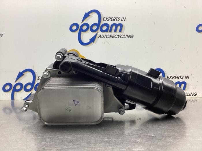 Nieuwe Oliefilterhuis Mini Countryman (F60) 1.5 12V Cooper ALL4 Prijs € 108,90 Inclusief btw aangeboden door Gebr Opdam B.V.