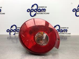 Gebruikte Achterlicht links Chevrolet Matiz (M200) 0.8 S,SE Prijs € 32,00 Margeregeling aangeboden door Gebr Opdam B.V.