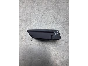 Gebruikte Schakelaar (diversen) Ford Transit Courier 1.0 Ti-VCT EcoBoost 12V Prijs € 24,20 Inclusief btw aangeboden door Gebr Opdam B.V.