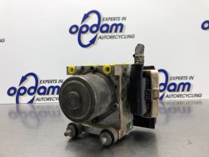 Gebruikte ABS Pomp Mazda 6 Sport (GG14) 2.0i 16V S-VT Prijs € 68,00 Margeregeling aangeboden door Gebr Opdam B.V.