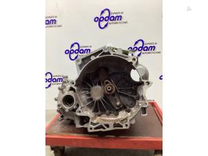 Gebruikte Versnellingsbak Volkswagen Polo VI (AW1) 1.0 TSI 12V Prijs € 400,00 Margeregeling aangeboden door Gebr Opdam B.V.