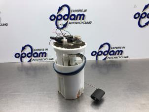 Gebruikte Benzinepomp Kia Picanto (TA) 1.0 12V Prijs € 68,00 Margeregeling aangeboden door Gebr Opdam B.V.