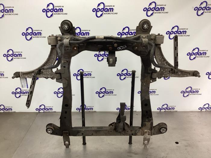 Gebruikte Subframe Opel Insignia Sports Tourer 1.4 Turbo 16V Ecotec Prijs € 112,00 Margeregeling aangeboden door Gebr Opdam B.V.