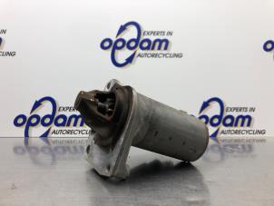 Gebruikte Startmotor Peugeot 208 I (CA/CC/CK/CL) 1.0 Vti 12V PureTech Prijs € 45,00 Margeregeling aangeboden door Gebr Opdam B.V.