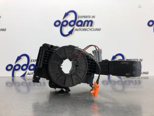 Gebruikte Airbagring Renault Trafic New (FL) 2.5 dCi 16V 135 Prijs € 27,00 Margeregeling aangeboden door Gebr Opdam B.V.