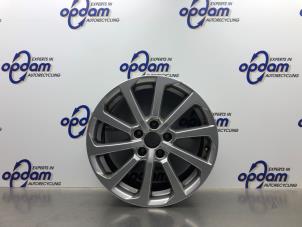 Gebruikte Velg Audi A3 Sportback (8VA/8VF) 1.0 TFSI 12V Prijs € 90,00 Margeregeling aangeboden door Gebr Opdam B.V.