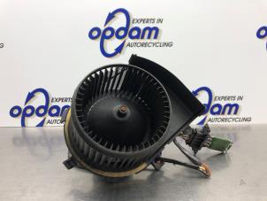 Gebruikte Chaufage Ventilatiemotor Peugeot Expert (G9) 1.6 HDi 90 Prijs € 45,00 Margeregeling aangeboden door Gebr Opdam B.V.