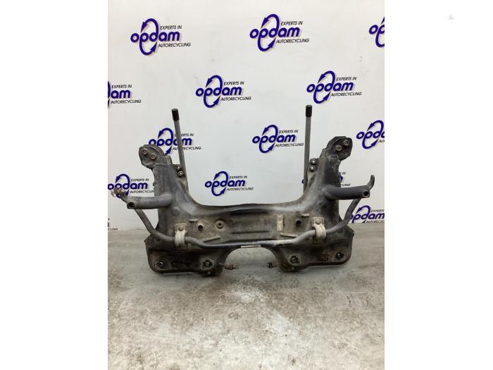 Gebruikte Subframe Fiat 500L (199) 1.3 D 16V Multijet Prijs € 200,00 Margeregeling aangeboden door Gebr Opdam B.V.