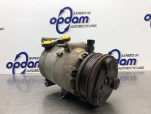 Gebruikte Aircopomp Ford Focus 2 1.6 16V Prijs € 45,00 Margeregeling aangeboden door Gebr Opdam B.V.