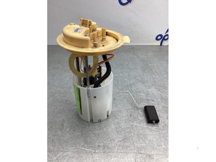 Gebruikte Tank element Pomp Fiat 500L (199) 1.3 D 16V Multijet Prijs € 350,00 Margeregeling aangeboden door Gebr Opdam B.V.