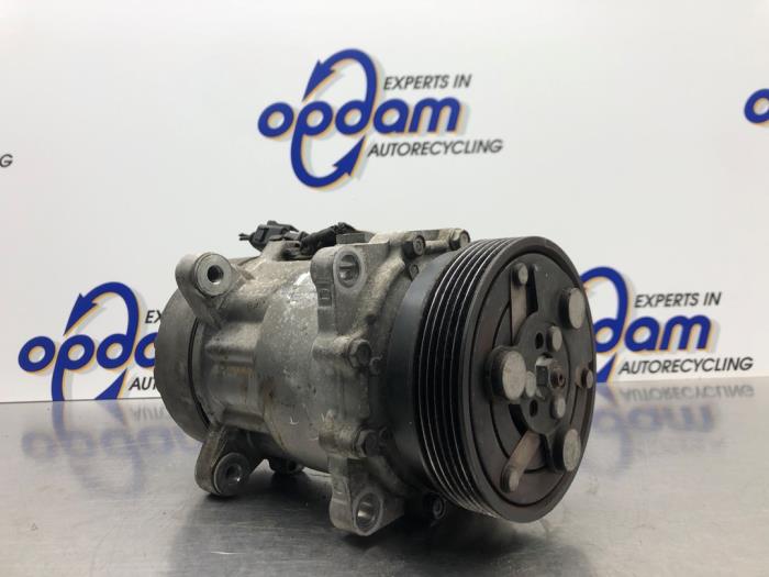 Gebruikte Aircopomp Audi A3 (8L1) 1.8 20V Prijs € 40,00 Margeregeling aangeboden door Gebr Opdam B.V.