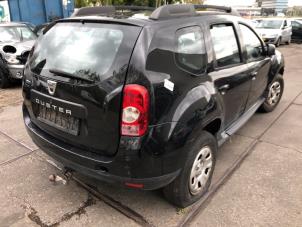 Gebruikte Achterbumper Dacia Duster (HS) 1.6 16V Prijs € 135,00 Margeregeling aangeboden door Gebr Opdam B.V.