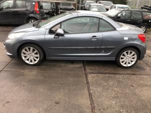 Gebruikte Raammechaniek 2Deurs links-achter Peugeot 207 CC (WB) 1.6 16V THP Prijs € 68,00 Margeregeling aangeboden door Gebr Opdam B.V.