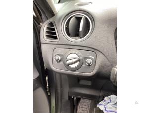 Gebruikte Licht Schakelaar Ford S-Max (GBW) 2.0 Ecoboost 16V Prijs € 50,00 Margeregeling aangeboden door Gebr Opdam B.V.