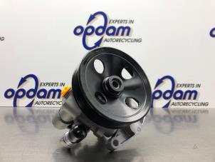 Nieuwe Pomp Servo Mercedes E-Klasse Prijs € 302,44 Inclusief btw aangeboden door Gebr Opdam B.V.