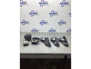 Gebruikte Airbag Set + Module Ford Transit Connect (PJ2) 1.6 TDCi 16V 95 Prijs € 726,00 Inclusief btw aangeboden door Gebr Opdam B.V.
