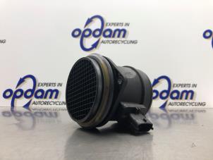 Gebruikte Luchtmassameter Volvo V70 (BW) 2.0 D3 20V Prijs € 45,00 Margeregeling aangeboden door Gebr Opdam B.V.