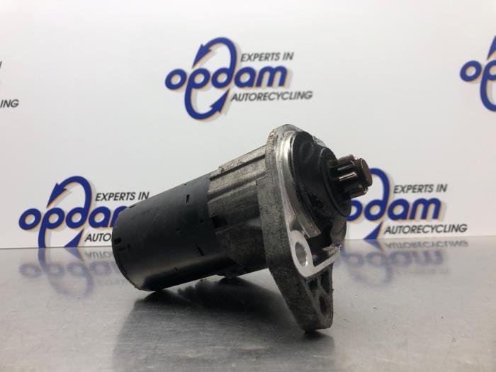 Gebruikte Startmotor Volkswagen Golf IV Variant (1J5) 1.6 16V Prijs € 30,00 Margeregeling aangeboden door Gebr Opdam B.V.