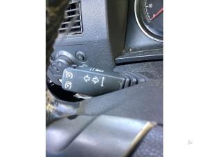 Gebruikte Combischakelaar Stuurkolom Opel Zafira (M75) 2.2 16V Direct Ecotec Prijs € 60,00 Margeregeling aangeboden door Gebr Opdam B.V.