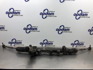 Gebruikte Stuurhuis Bekrachtigd Mercedes S (W220) 3.2 S-320 18V Prijs € 90,00 Margeregeling aangeboden door Gebr Opdam B.V.