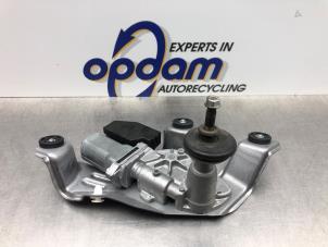 Gebruikte Ruitenwissermotor achter Toyota Auris Touring Sports (E18) 1.2 T 16V Prijs € 54,00 Margeregeling aangeboden door Gebr Opdam B.V.