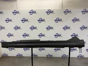 Gebruikte Zijskirt links Mini Mini (F55) 1.5 12V Cooper Prijs € 135,00 Margeregeling aangeboden door Gebr Opdam B.V.