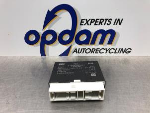 Gebruikte PDC Module Mini Mini (F55) 1.5 12V Cooper Prijs € 68,00 Margeregeling aangeboden door Gebr Opdam B.V.