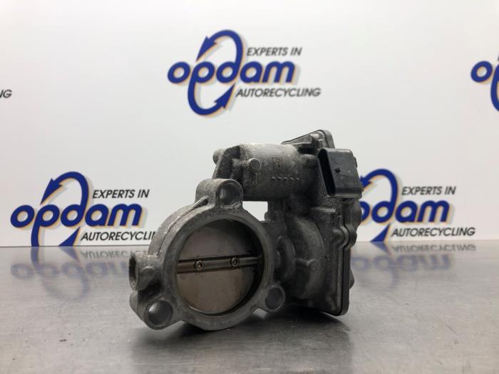 Gebruikte Gasklephuis Mini Mini (F55) 1.5 12V Cooper Prijs € 90,00 Margeregeling aangeboden door Gebr Opdam B.V.